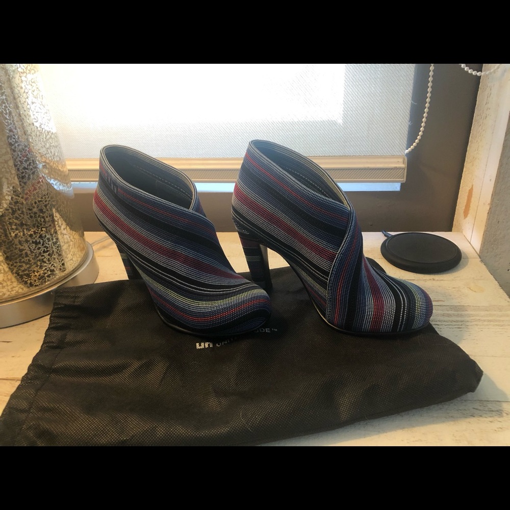 UNITED NUDE SHOES